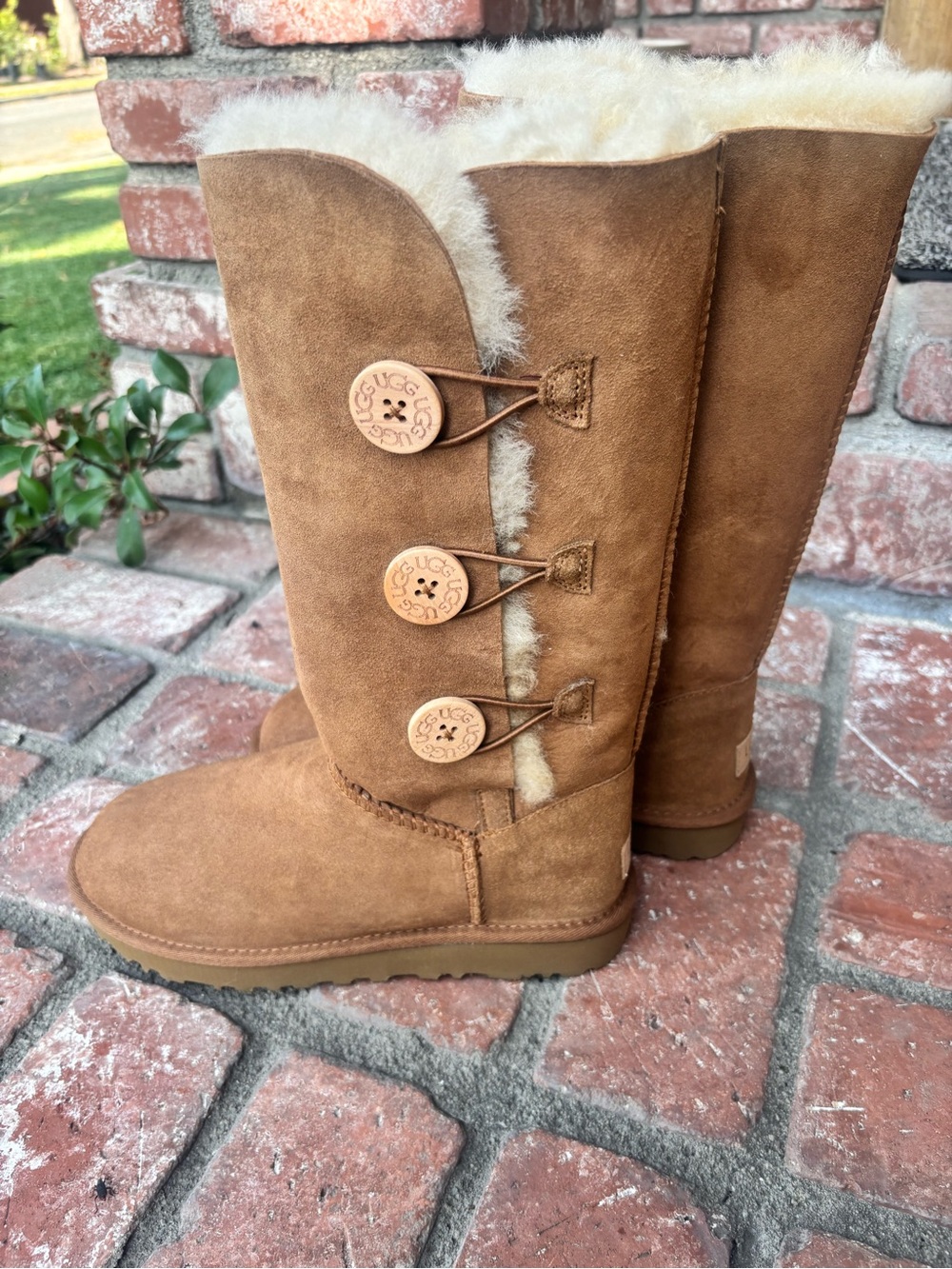3 Button Tall Ugg Boots - Picture 4 of 6